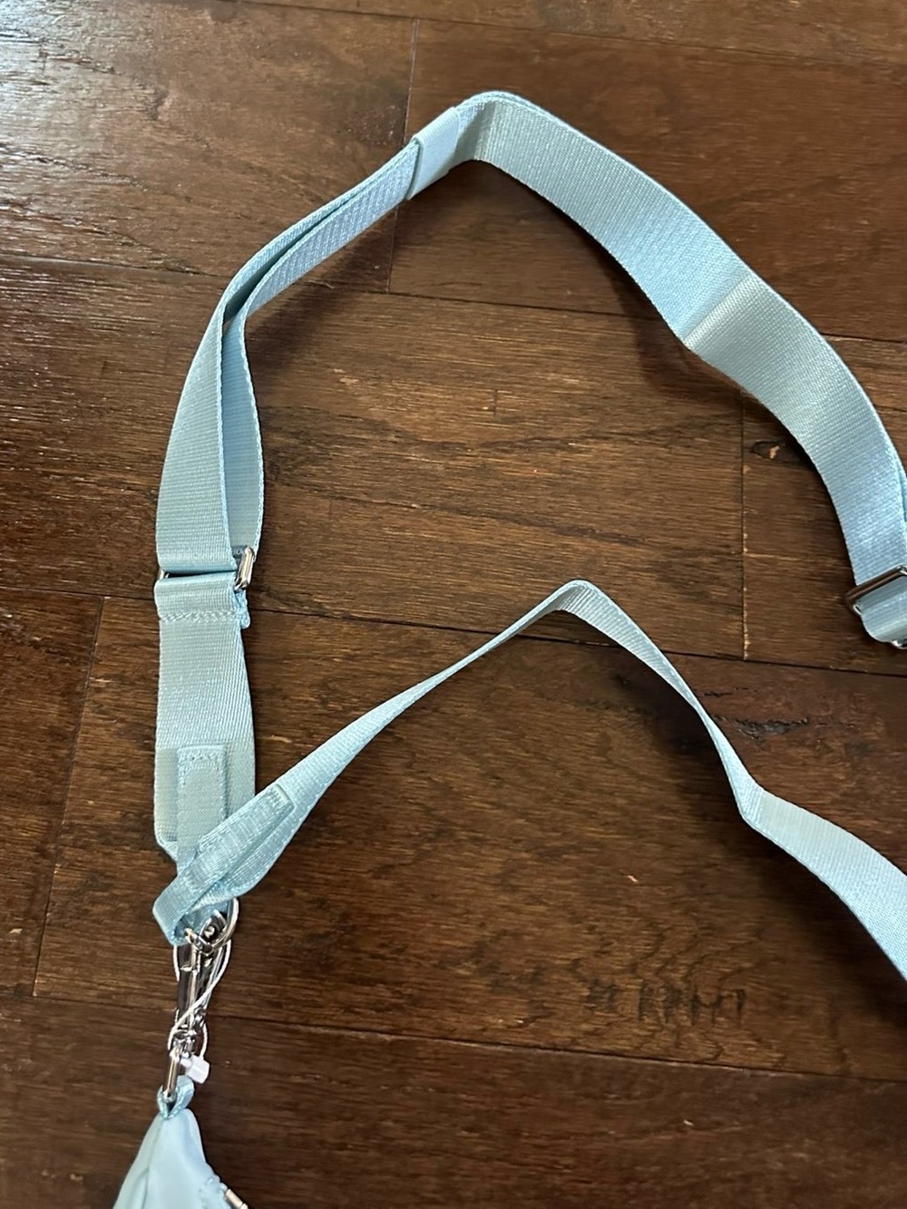 Lululemon City Essentials Small Shoulder Bag 3L-Foam cloud/silver-NWT - Picture 9 of 12